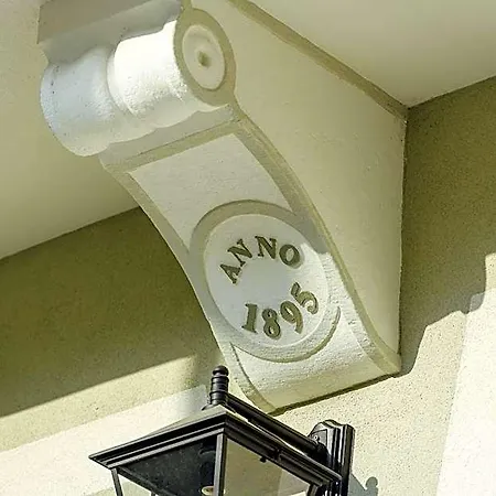 Apartmanovy Dom Grand - Contactless Check In Ξενοδοχείο Nová Dubnica
