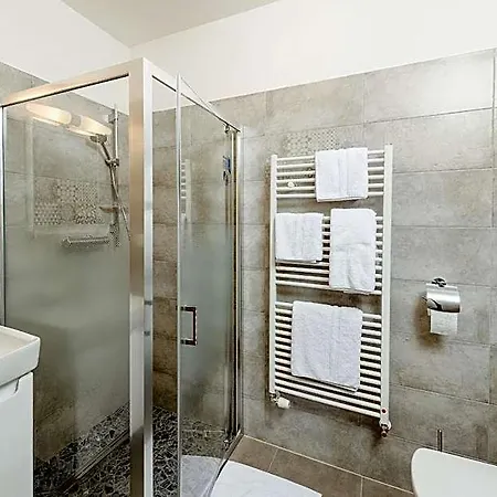 Ξενοδοχείο Apartmanovy Dom Grand - Contactless Check In Nová Dubnica
